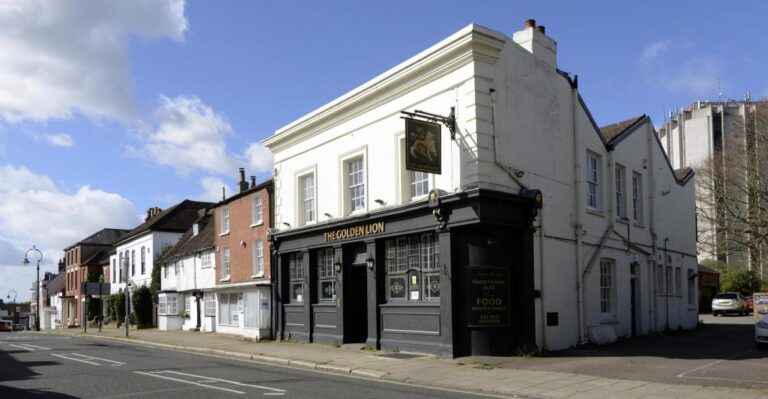 Pub Faces Closure Row… Locals Cry “Something’s Not Right”